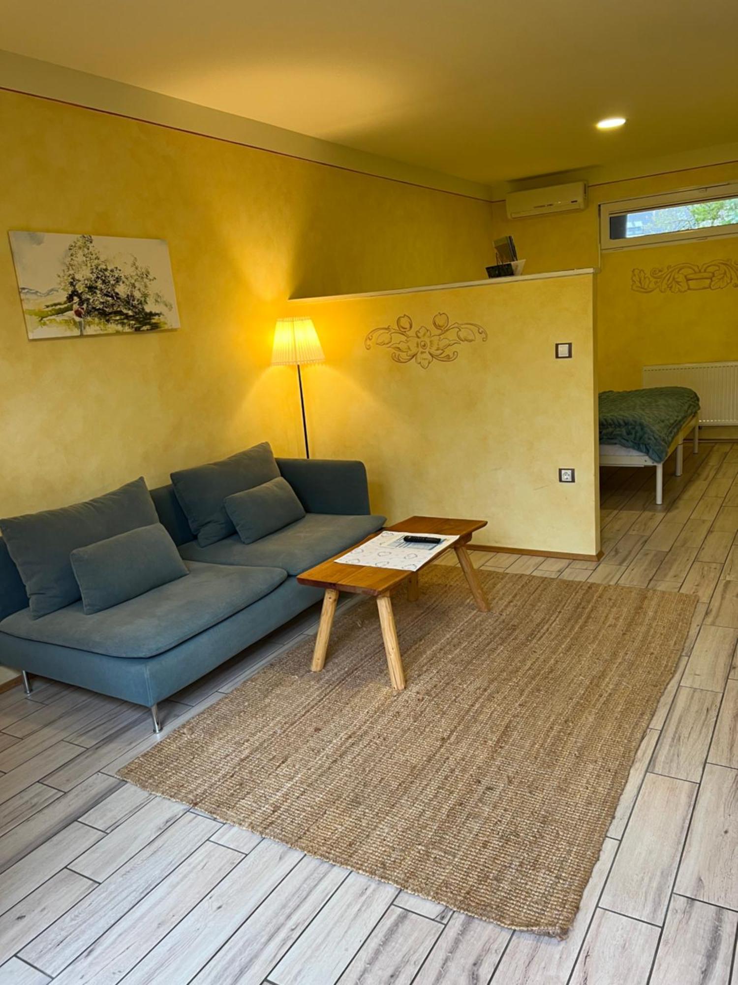 Apartments Kokl - Adults Only Radovljica Habitación foto